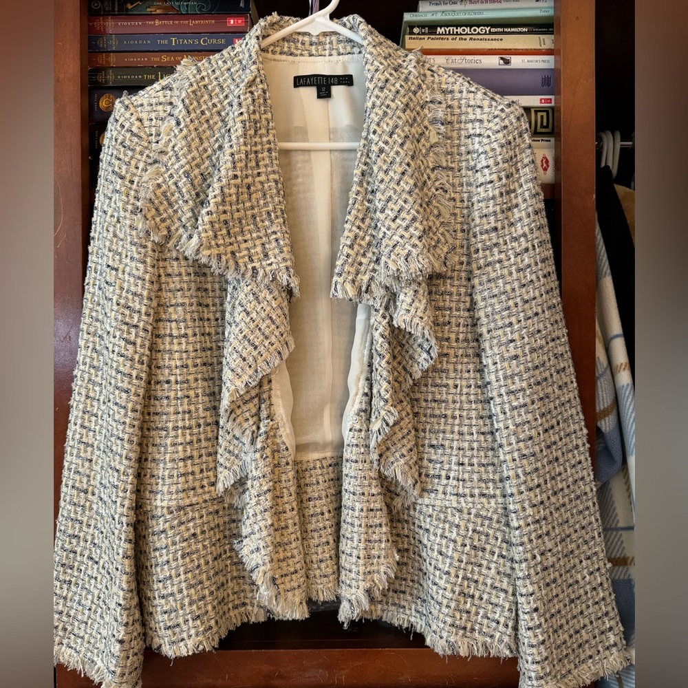 Lafayette 148. Tweed blazer jacket. Size 12.